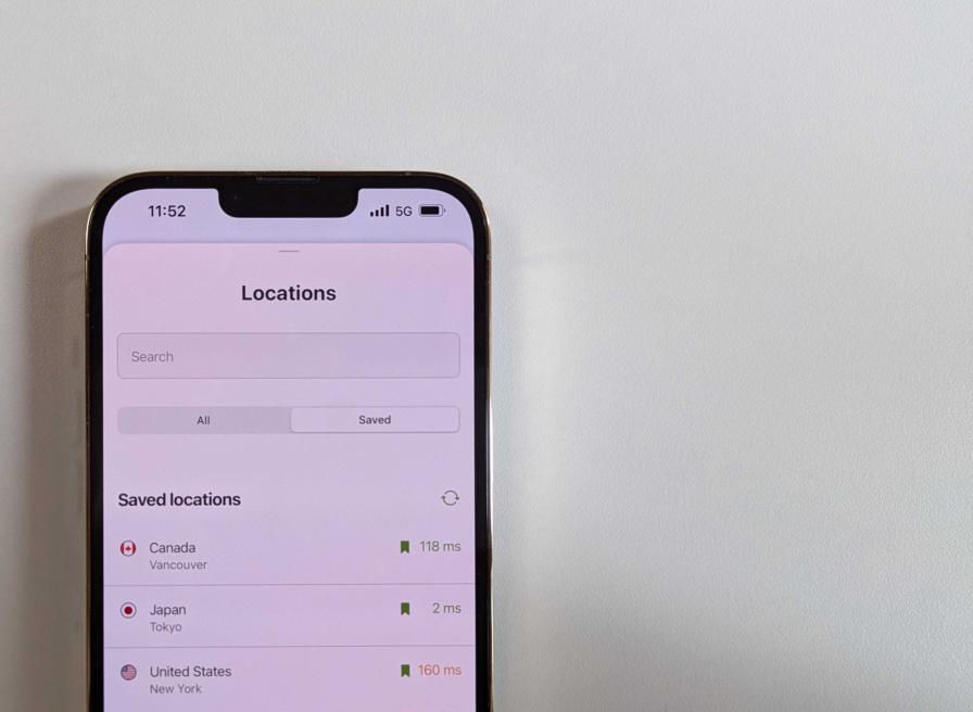 iOS용 AdGuard VPN v2.7: 즐겨찾는 위치 저장